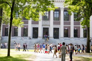 Campus de Harvard: evento foi organizado por alunos brasileiros da instituição e do MIT. Crédito: Harvard University / Divulgação
