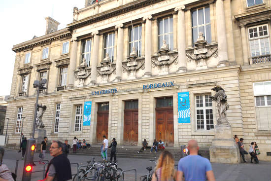 Université de Bordeaux | Foto: Axel Leroy, via Wikimedia Commons