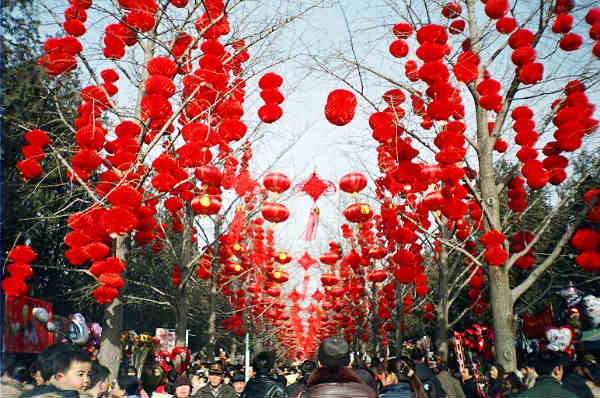 Lanternas vermelhas - ano novo em Beijing | Foto: Paul Louis, via Wikimedia Commons