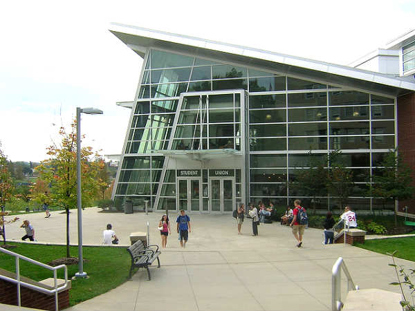 Bolsas LAIOB/Estudar Fora | The University of Akron | Foto: Jim Reynolds, via Flickr