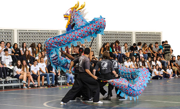Um dos pontos altos do evento foi a tradicional dança do dragão