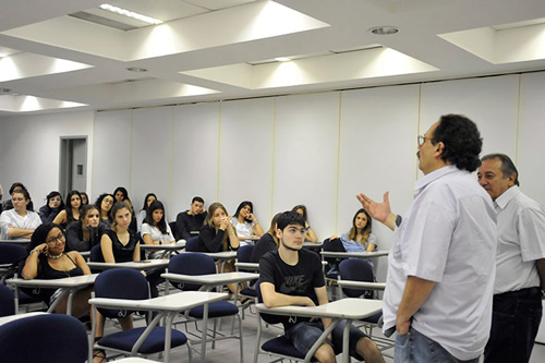 O panorama do Cinema e da Animação com os coordenadores dos cursos, prof. Eliseu Lopes Filho e José Gozze