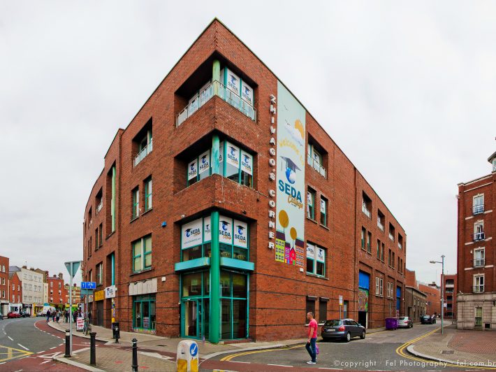 A Seda College ocupa área de 14 mil m² na região central de Dublin (Foto: Fel Photography/Vira Comunicação)